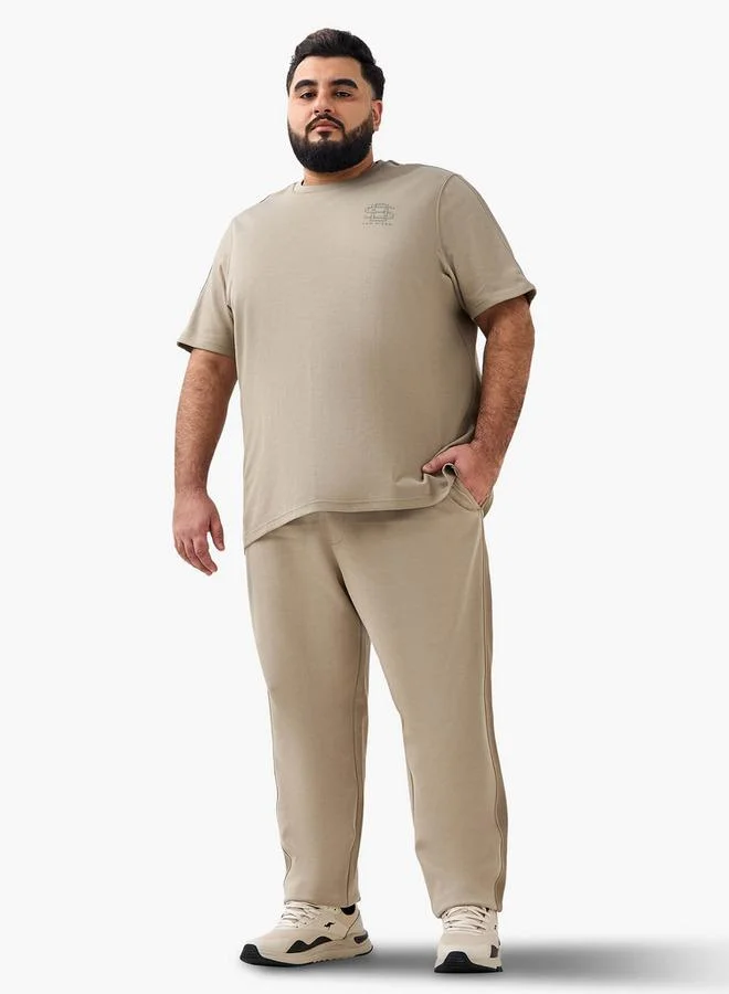 ماكسيم تيشيرت رجالي بقصة عادية ورقبة دائرية وأكمام قصيرة بتفاصيل شريط جاكار